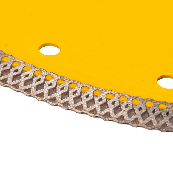 Диск алмазный отрезной 230 х 22,2мм, сплошной, супертонкий, горячий пресс, сухой/мокрый рез// Denzel Диск алмазный отрезной 230 х 22,2мм, сплошной, супертонкий, горячий пресс, сухой/мокрый рез// Denzel