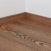 Плинтус шпонированный Tarkett OAK ANTIQUE BRUSH 80х20х2400 Плинтус шпонированный Tarkett OAK ANTIQUE BRUSH 80х20х2400