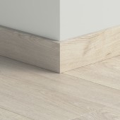 Плинтус ПВХ прямой для LVT Pergo PGVSK40095 Дуб деревенский светлый 2400х12х58 Плинтус ПВХ прямой для LVT Pergo PGVSK40095 Дуб деревенский светлый 2400х12х58