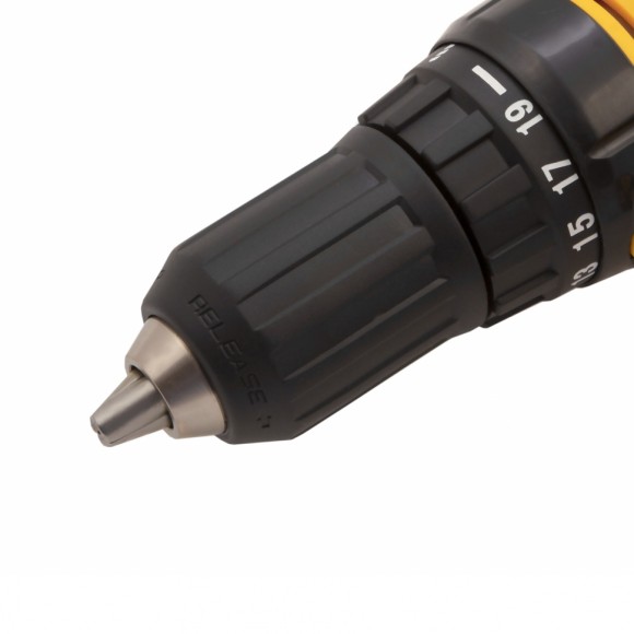 Дрель-шуруповерт аккумуляторная CDL-IB-18-02, Li-Ion, 18 В, 2 акк.// Denzel Дрель-шуруповерт аккумуляторная CDL-IB-18-02, Li-Ion, 18 В, 2 акк.// Denzel