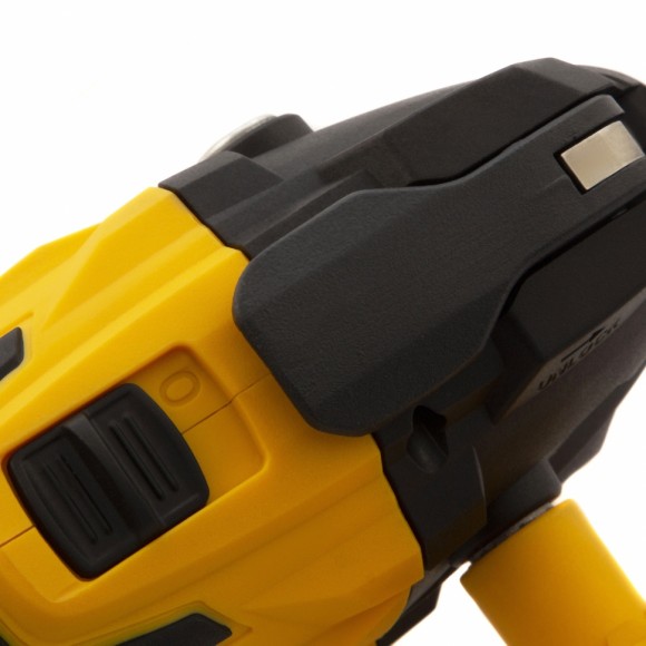 Многофункциональный инструмент аккумуляторный MTL-IB-18-02, Li-Ion, 18 В, 1.5 А*ч Denzel Многофункциональный инструмент аккумуляторный MTL-IB-18-02, Li-Ion, 18 В, 1.5 А*ч Denzel