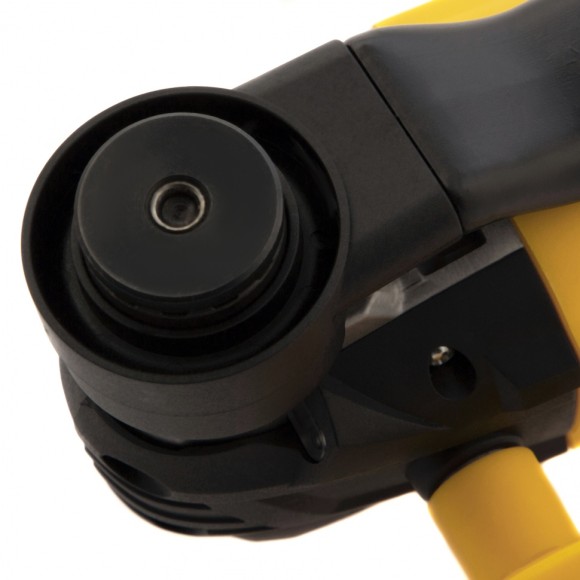 Многофункциональный инструмент аккумуляторный MTL-IB-18-02, Li-Ion, 18 В, 1.5 А*ч Denzel Многофункциональный инструмент аккумуляторный MTL-IB-18-02, Li-Ion, 18 В, 1.5 А*ч Denzel