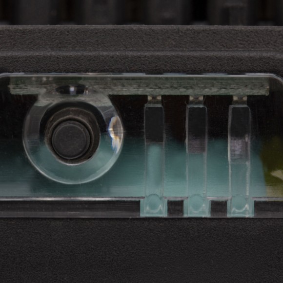 Батарея аккумуляторная IB-18-4.0, Li-Ion, 18 В, 4.0 А/ч Denzel Батарея аккумуляторная IB-18-4.0, Li-Ion, 18 В, 4.0 А/ч Denzel