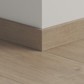 Плинтус ПВХ прямой для LVT Pergo PGVSK40175 Дуб Серый Шотландский 2400х12х58 Плинтус ПВХ прямой для LVT Pergo PGVSK40175 Дуб Серый Шотландский 2400х12х58