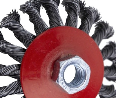 ON Щетка металл. для УШМ 100мм/М14, крученая (тарелка) ON Щетка металл. для УШМ 100мм/М14, крученая (тарелка)