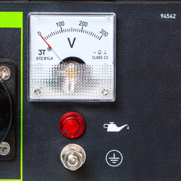 Генератор бензиновый БС-2500, 2.2 кВт, 230В, четырехтактный, 15 л, ручной стартер Сибртех Генератор бензиновый БС-2500, 2.2 кВт, 230В, четырехтактный, 15 л, ручной стартер Сибртех