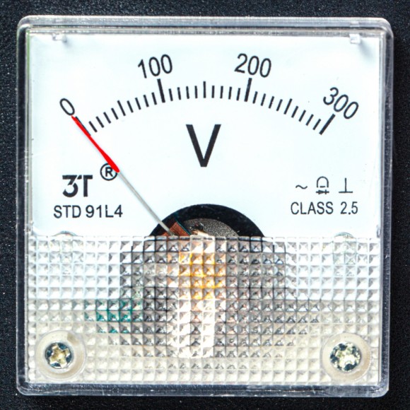 Генератор бензиновый БС-2500, 2.2 кВт, 230В, четырехтактный, 15 л, ручной стартер Сибртех Генератор бензиновый БС-2500, 2.2 кВт, 230В, четырехтактный, 15 л, ручной стартер Сибртех