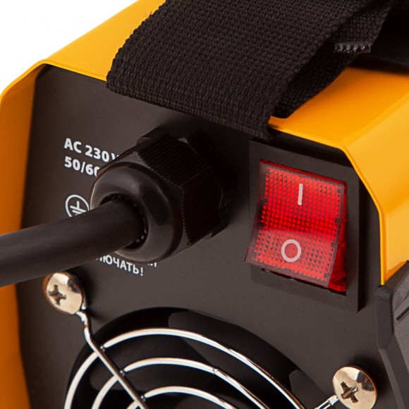 Аппарат инверторный дуговой сварки DS-180 Compact, 180 А, ПВ 70%, диаметр электрода 1.6-4 мм Denzel Аппарат инверторный дуговой сварки DS-180 Compact, 180 А, ПВ 70%, диаметр электрода 1.6-4 мм Denzel