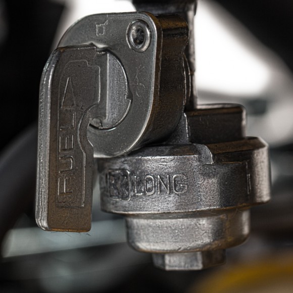 Генератор инверторный GT-3500iF, 3.5 кВт, 230 В, бак 5 л, открытый корпус, ручной старт Denzel