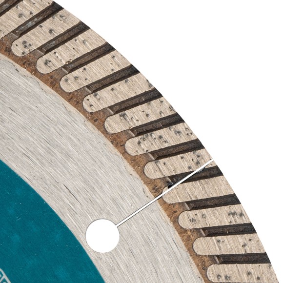 Диск алмазный, 180 х 22.2 мм, турбо с лазерной перфорацией, сухая резка Gross Диск алмазный, 180 х 22.2 мм, турбо с лазерной перфорацией, сухая резка Gross