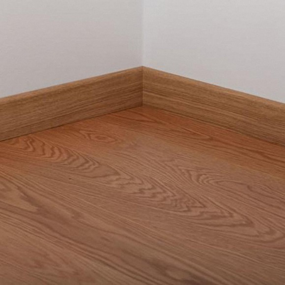 Плинтус шпонированный Tarkett OAK EU-AMERICAN 80x20x2400